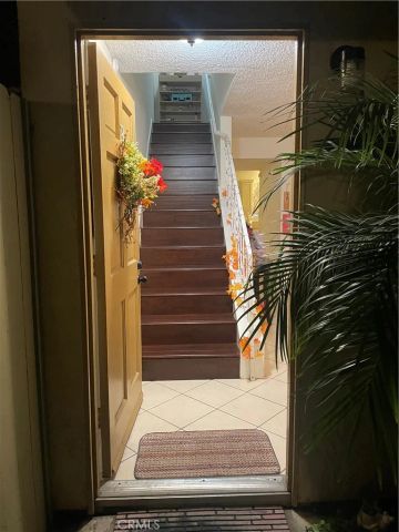 1300 Friedrich Lane B, Oxnard, CA 93033