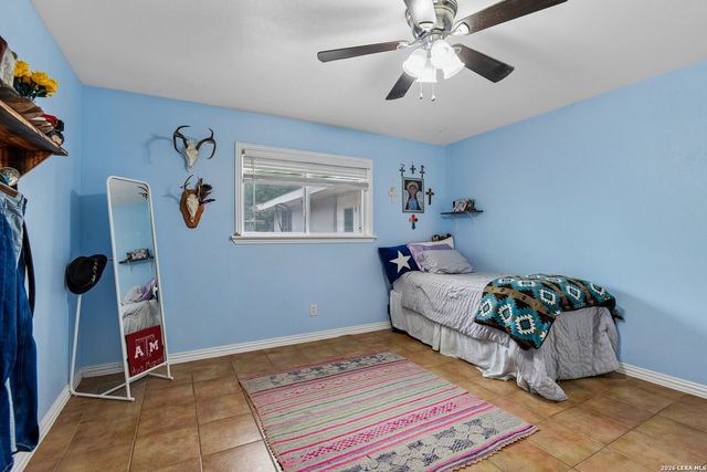 7306 ROBIN REST DR, San Antonio, TX 78209