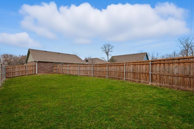 901 W Munson Street, Denison, TX 75020