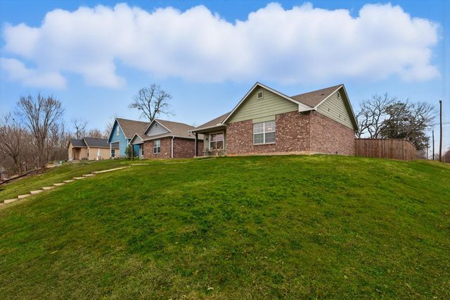 901 W Munson Street, Denison, TX 75020