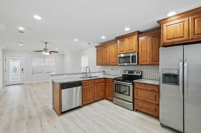 901 W Munson Street, Denison, TX 75020