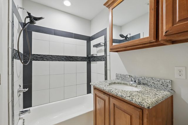 901 W Munson Street, Denison, TX 75020