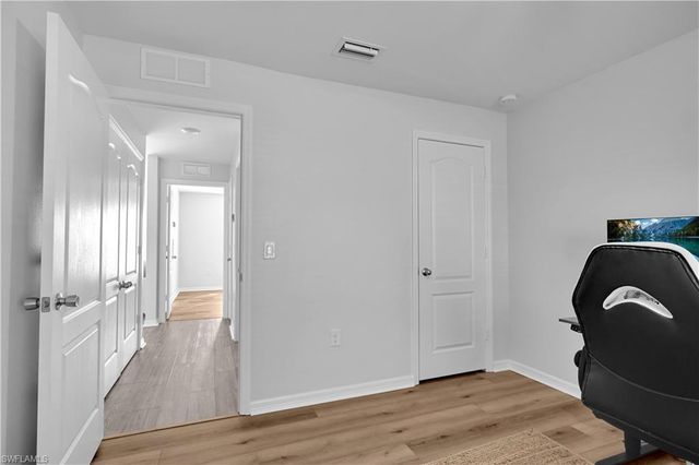 843 Lochman DR, Fort Myers, FL 33913