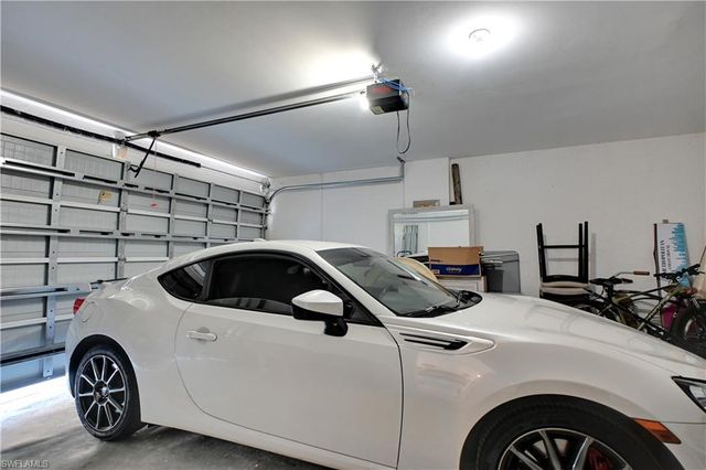 843 Lochman DR, Fort Myers, FL 33913