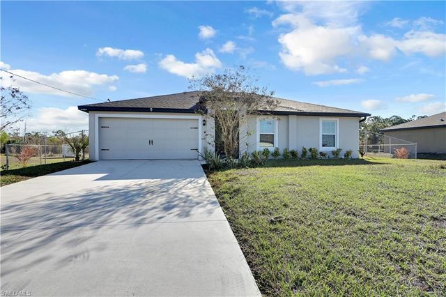 843 Lochman DR, Fort Myers, FL 33913