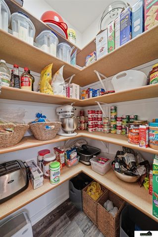 7441 Maxine Drive, Lincoln, NE 68516