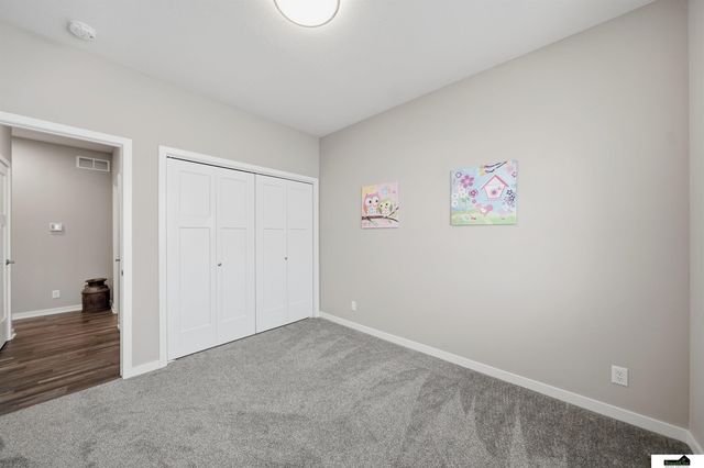 7441 Maxine Drive, Lincoln, NE 68516