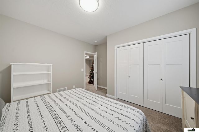 7441 Maxine Drive, Lincoln, NE 68516