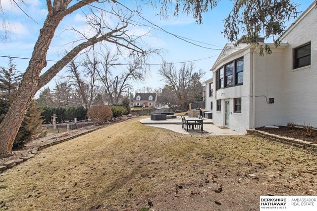 651 N 63rd Street, Omaha, NE 68132