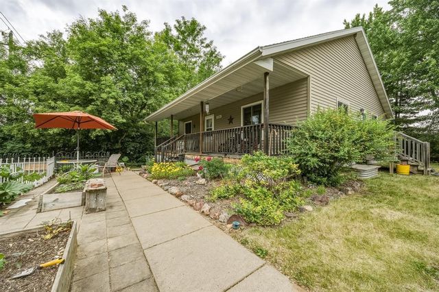 3206 W Folsom, Eau Claire, WI 54703