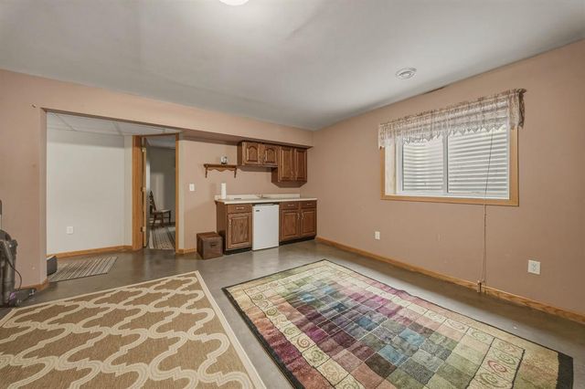 3206 W Folsom, Eau Claire, WI 54703