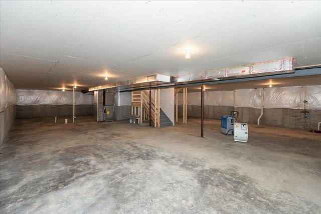 1327 Blueberry Cove, Grove City, OH 43123