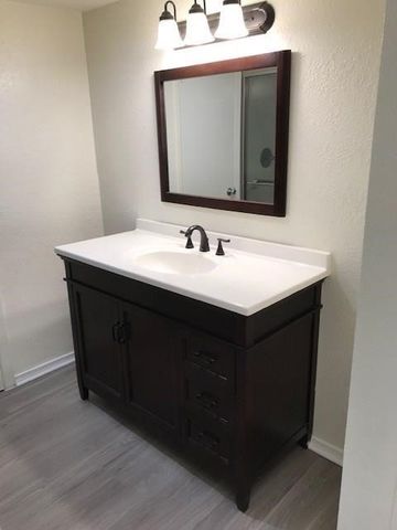 18240 Midway Road 303, Dallas, TX 75287