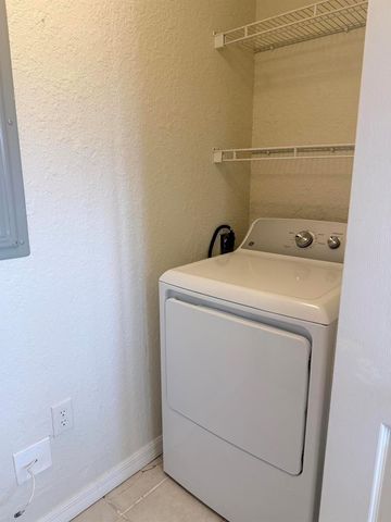 2812 GRANDE Parkway 106, Palm Beach Gardens, FL 33410