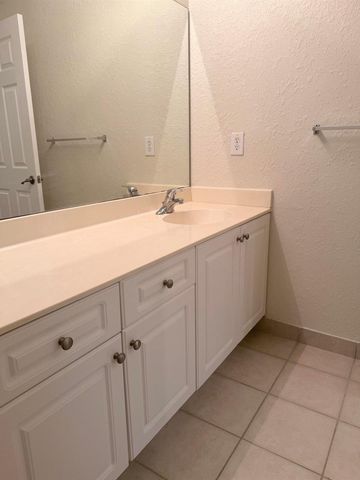 2812 GRANDE Parkway 106, Palm Beach Gardens, FL 33410
