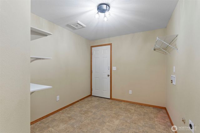 18408 Kohse Lane SW, Rochester, WA 98579