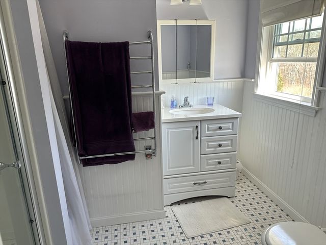 128 Eileen St, Yarmouth, MA 02675