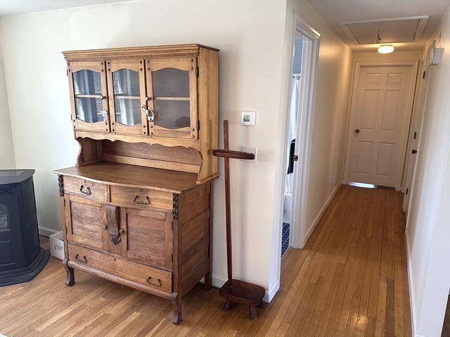 128 Eileen St, Yarmouth, MA 02675