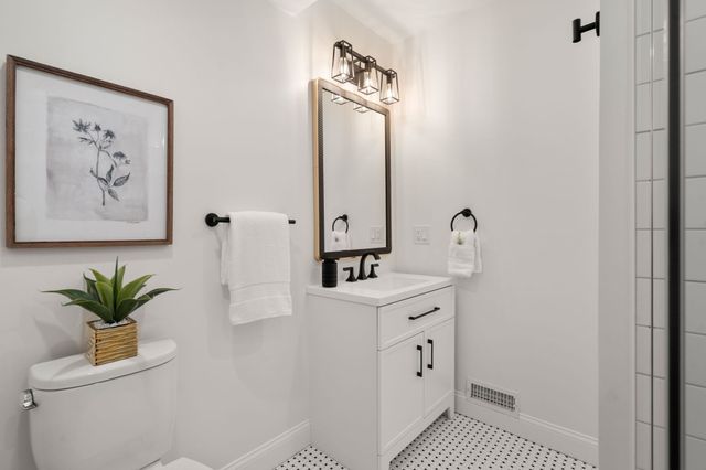 26 Pitcher Ave 1, Medford, MA 02155