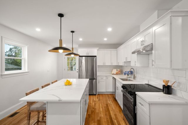 26 Pitcher Ave 1, Medford, MA 02155