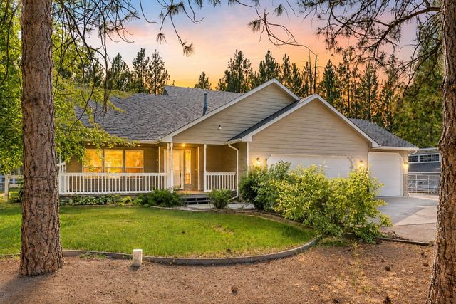 6305 Jenna Dr, Nine Mile Falls, WA 99026