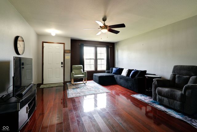 755 Sedgewick Lane, Greenfield, IN 46140
