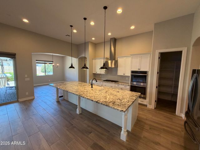 1966 E INDIAN WELLS Drive, Gilbert, AZ 85298