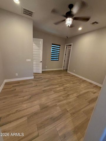 1966 E INDIAN WELLS Drive, Gilbert, AZ 85298