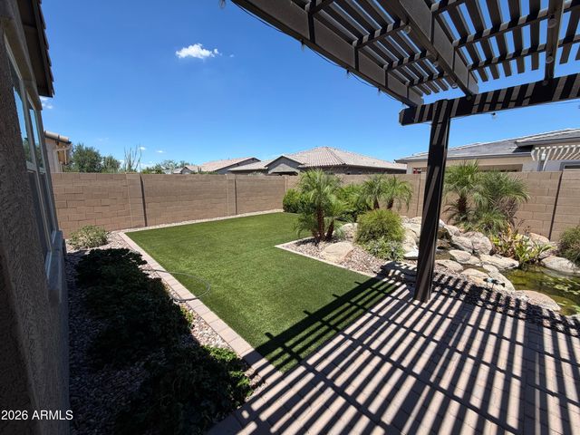 1966 E INDIAN WELLS Drive, Gilbert, AZ 85298