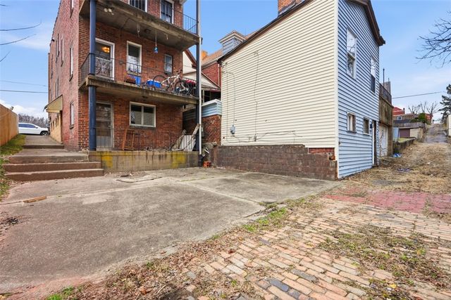111 Harlem Ave, Stowe Twp, PA 15136