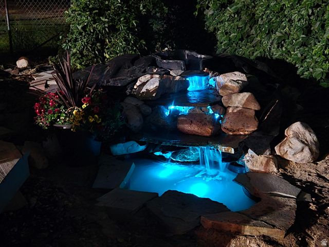 1886 W BEN AIR DR, Taylorsville, UT 84129