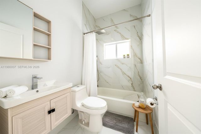 12911 SW 266th Ter, Homestead, FL 33032