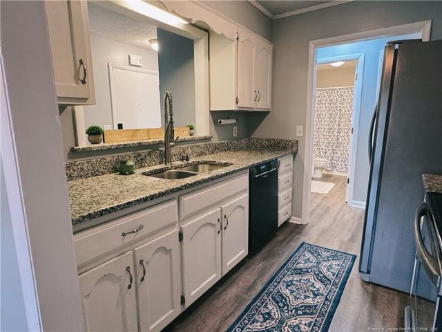 7004 Salinas Court, Fayetteville, NC 28314