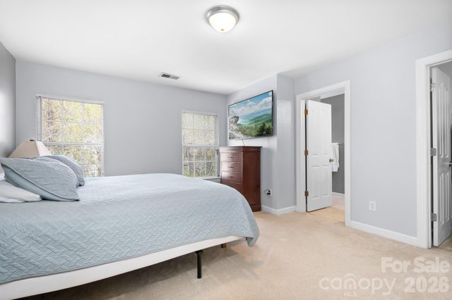 520 E Iredell Avenue, Mooresville, NC 28115