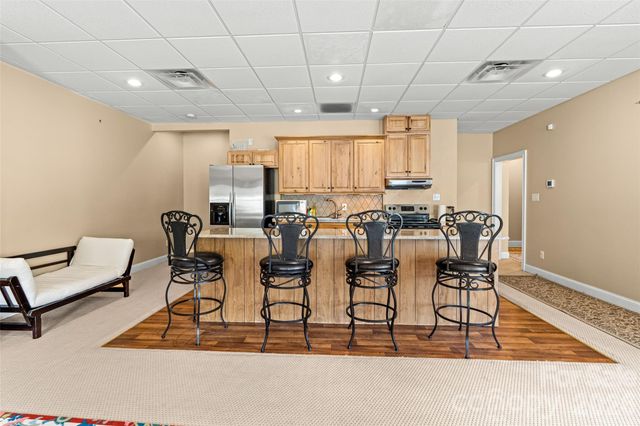 122 Upper Oak Drive, Statesville, NC 28625