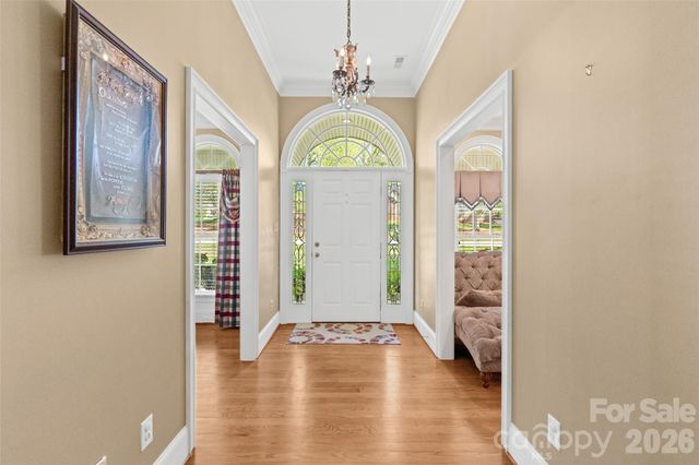 122 Upper Oak Drive, Statesville, NC 28625