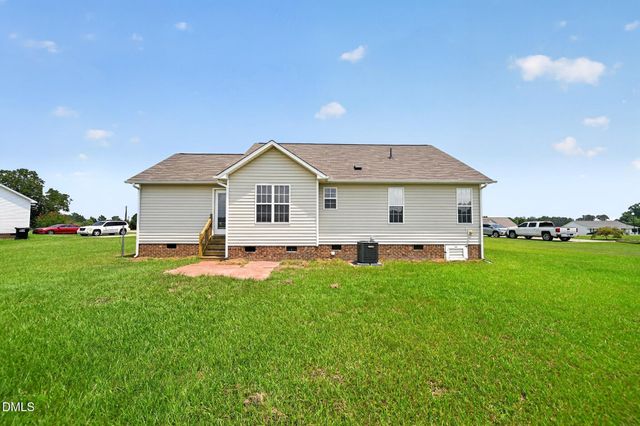 64 Jewel Lane, Four Oaks, NC 27524