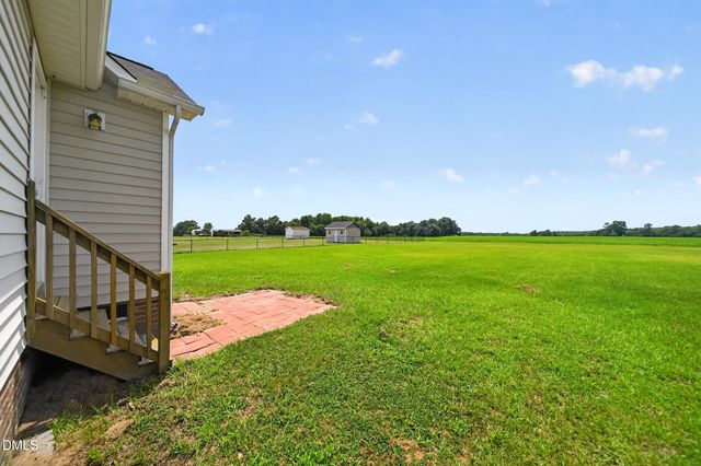 64 Jewel Lane, Four Oaks, NC 27524