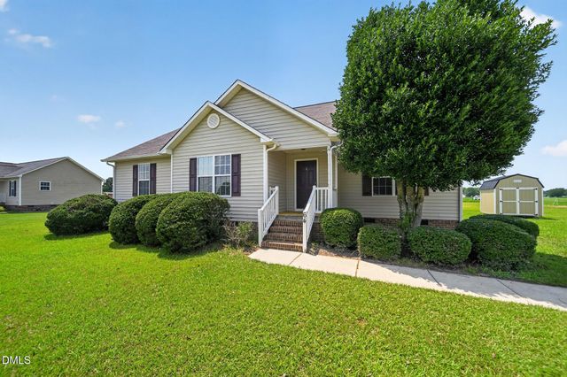 64 Jewel Lane, Four Oaks, NC 27524