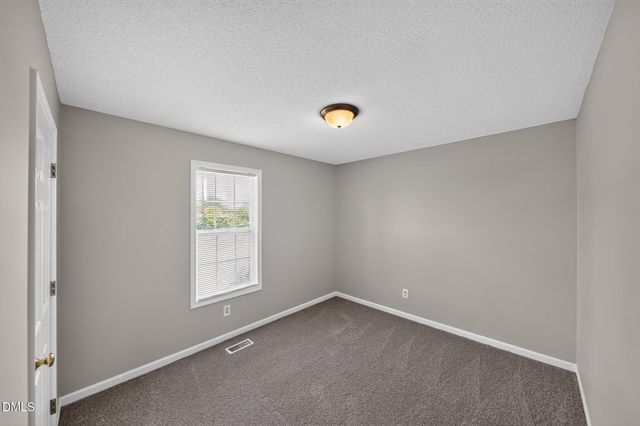 64 Jewel Lane, Four Oaks, NC 27524