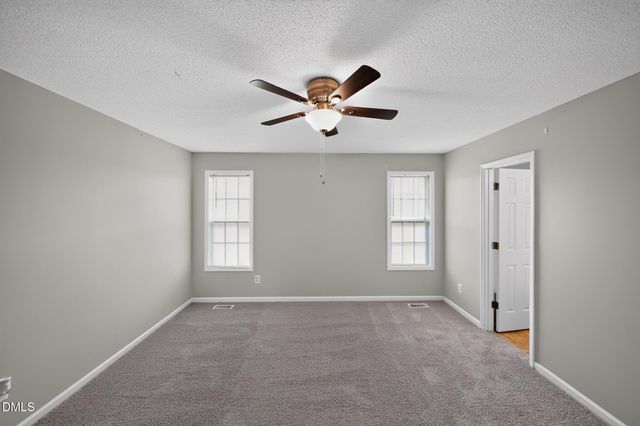 64 Jewel Lane, Four Oaks, NC 27524
