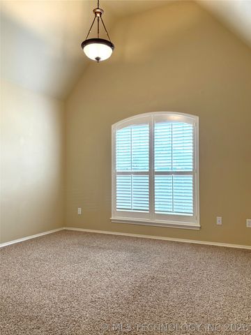 3301 W Atlanta Court, Broken Arrow, OK 74012