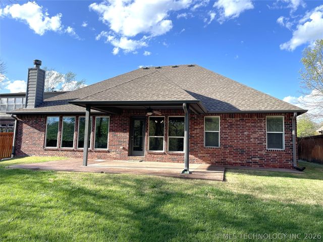 3301 W Atlanta Court, Broken Arrow, OK 74012