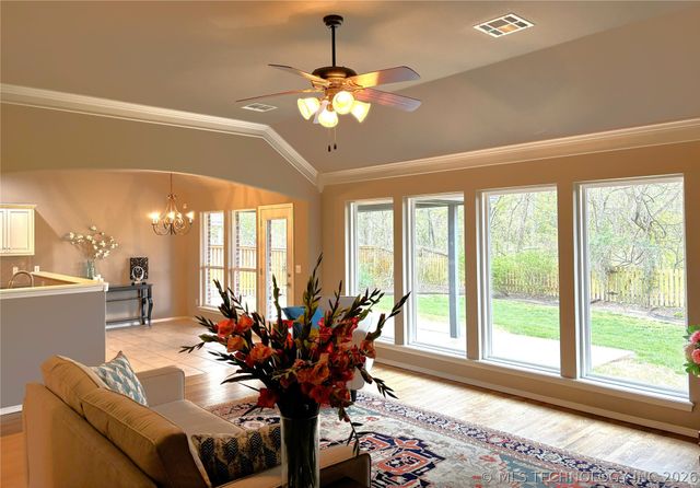 3301 W Atlanta Court, Broken Arrow, OK 74012