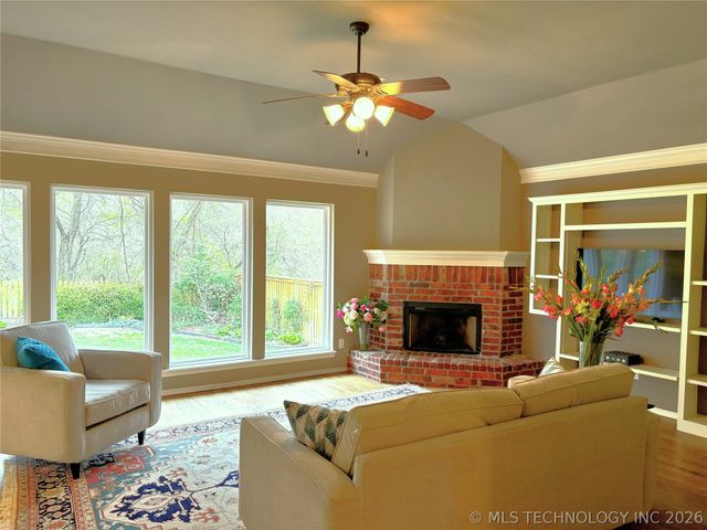 3301 W Atlanta Court, Broken Arrow, OK 74012