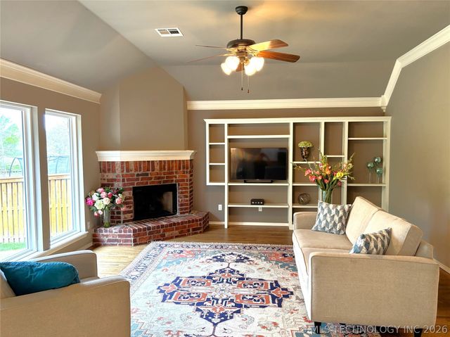 3301 W Atlanta Court, Broken Arrow, OK 74012