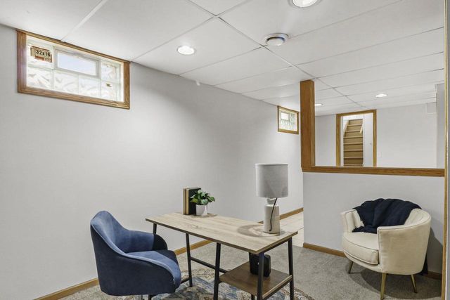 5643 Lacy Road, Fitchburg, WI 53711