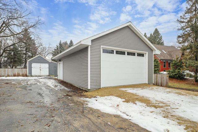 5643 Lacy Road, Fitchburg, WI 53711