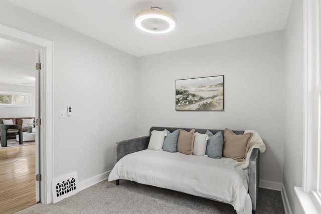 5643 Lacy Road, Fitchburg, WI 53711