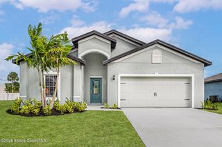 1299 Bluff Avenue NE, Palm Bay, FL 32907